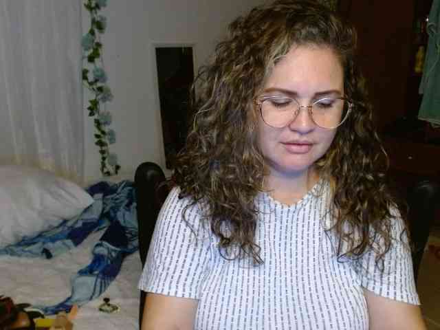 helenca1980 webcam