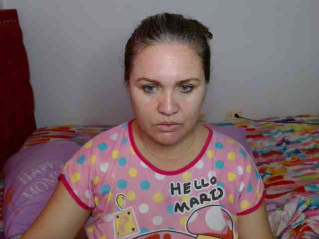 helenca1980 webcam