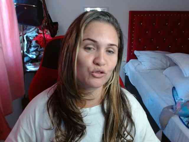 helenca1980 webcam