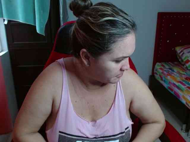 helenca1980 webcam