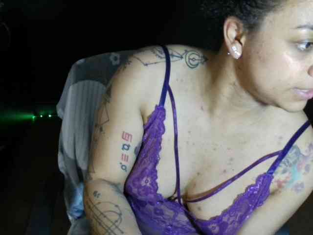 Cata-Blue- webcam