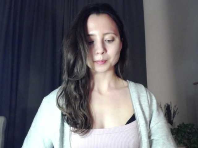 missNicole ist ein weiteres deutsches Camgirl, das live verfügbar ist