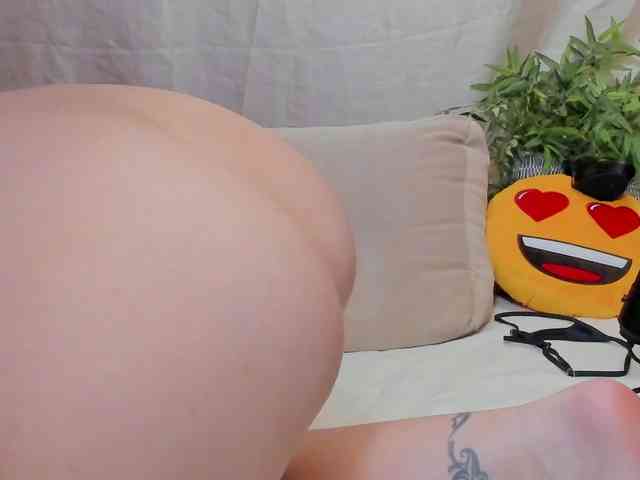Barbie_Goddess_Cums webcam