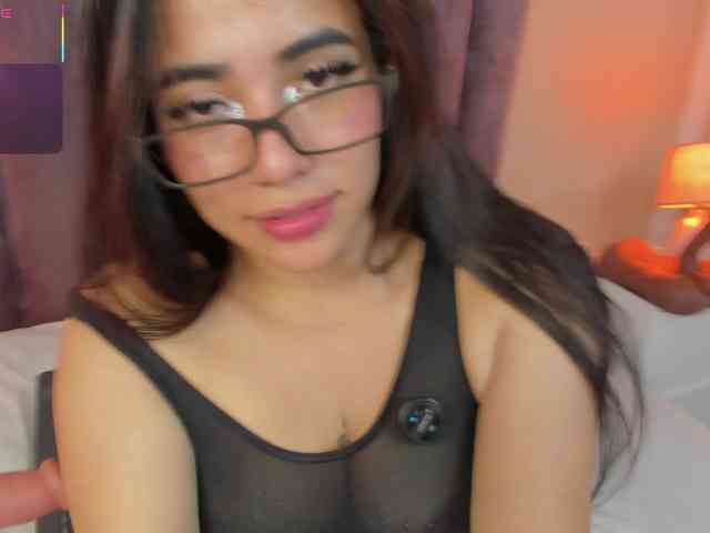 Megan-Thompson1 webcam