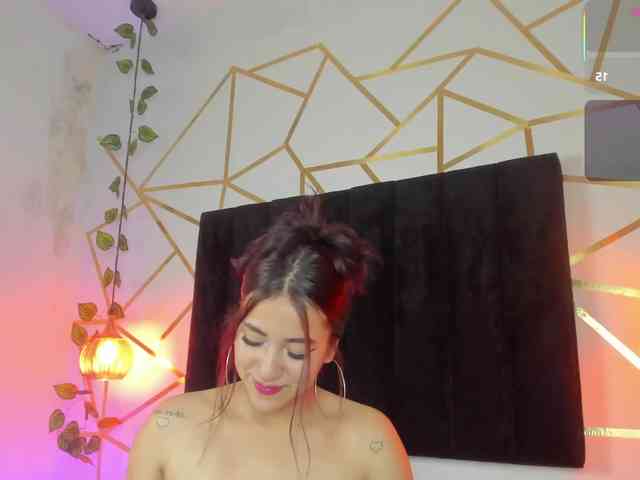 Megan-Thompson1 webcam