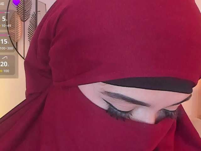 anna-henao's BongaCams show and profile