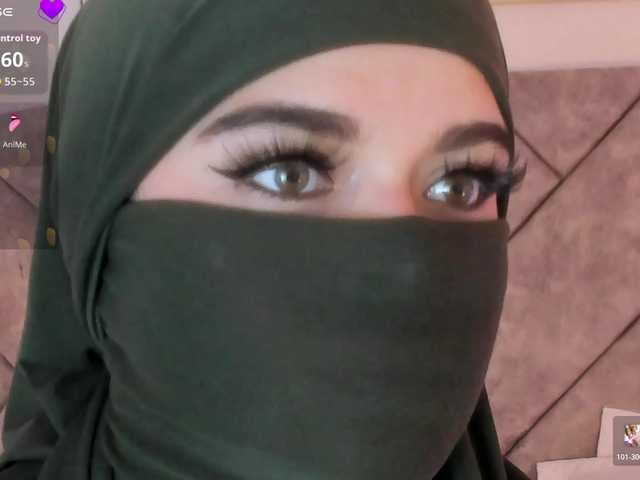 anna-henao's BongaCams show and profile