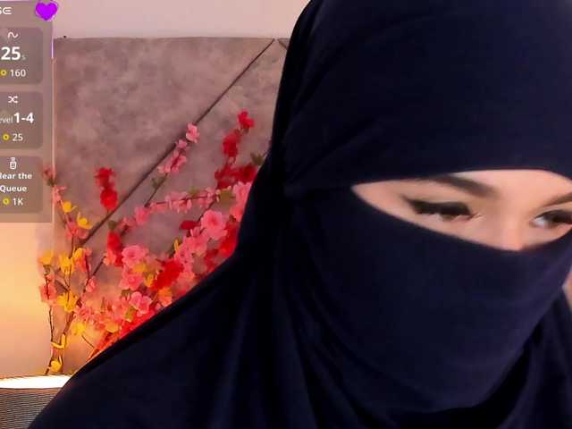 anna-henao's BongaCams show and profile