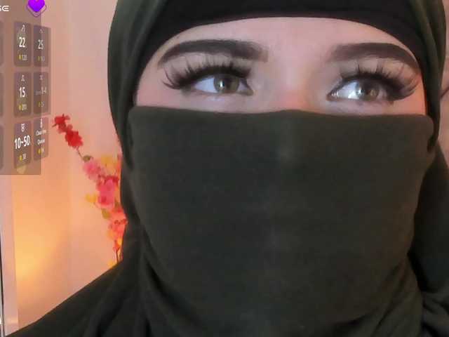 anna-henao's BongaCams show and profile