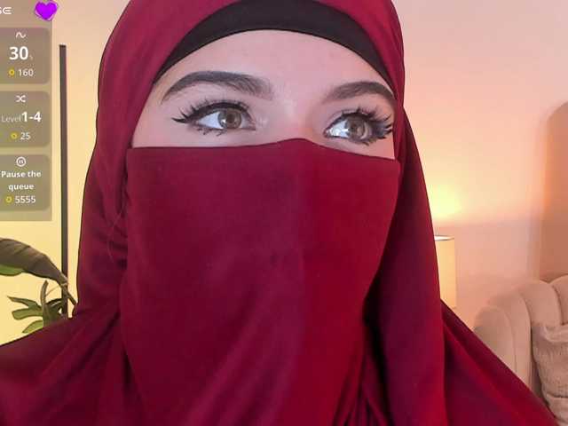 anna-henao's BongaCams show and profile