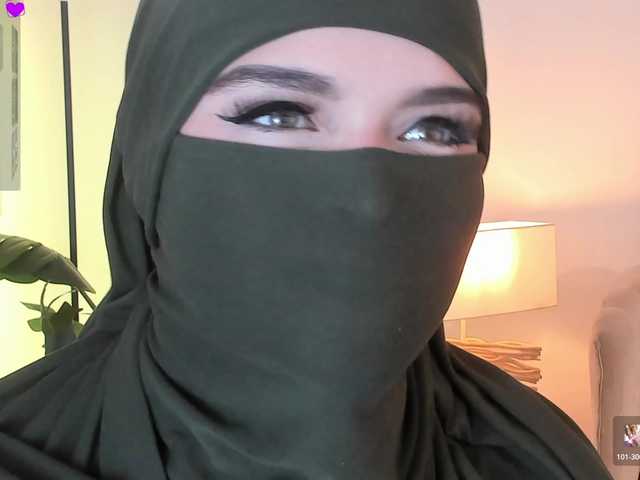 anna-henao's BongaCams show and profile