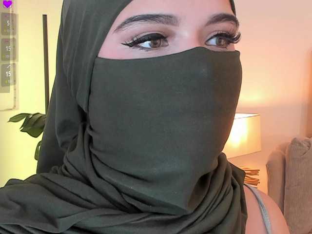 anna-henao's BongaCams show and profile