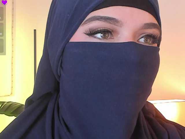 anna-henao's BongaCams show and profile