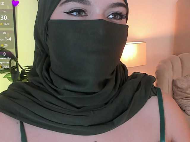 anna-henao's BongaCams show and profile