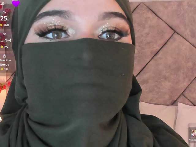 anna-henao's BongaCams show and profile