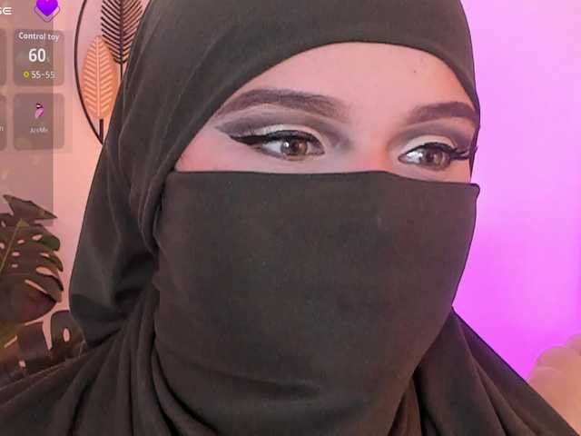 anna-henao's BongaCams show and profile