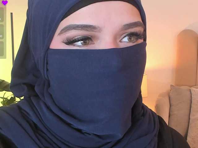 anna-henao's BongaCams show and profile