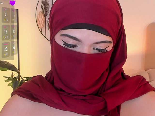 anna-henao's BongaCams show and profile