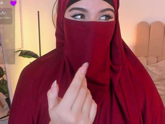 anna-henao's BongaCams show and profile