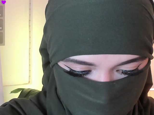 anna-henao's BongaCams show and profile