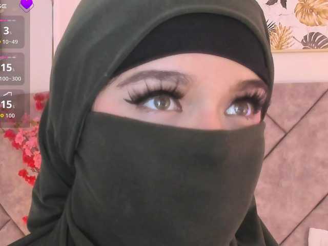 anna-henao's BongaCams show and profile