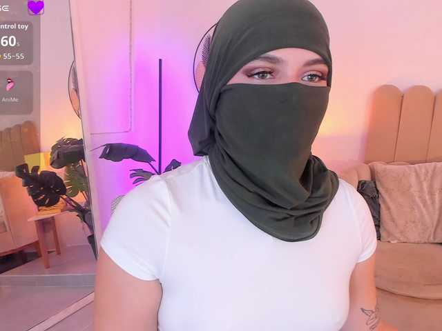 anna-henao's BongaCams show and profile