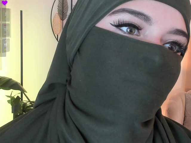 anna-henao's BongaCams show and profile