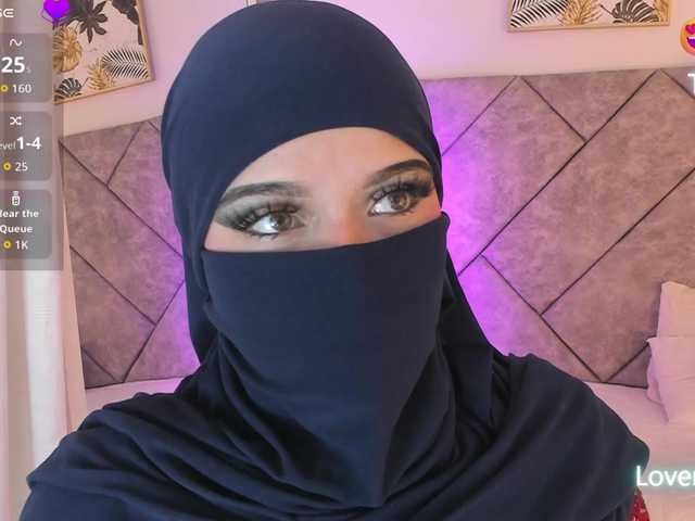 anna-henao's BongaCams show and profile