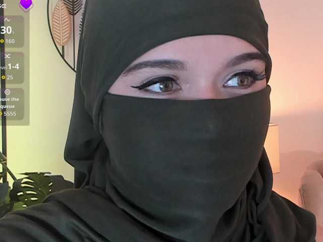 anna-henao's BongaCams show and profile