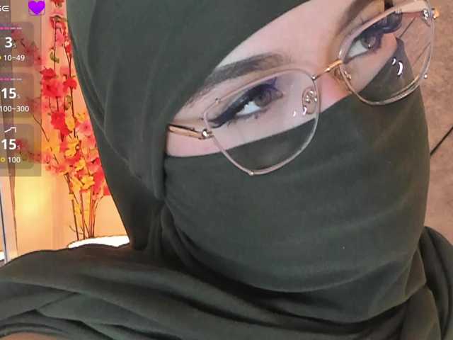 anna-henao's BongaCams show and profile