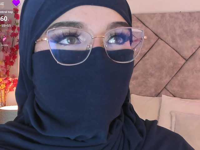 anna-henao's BongaCams show and profile