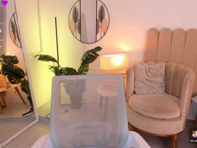 anna-henao's BongaCams show and profile