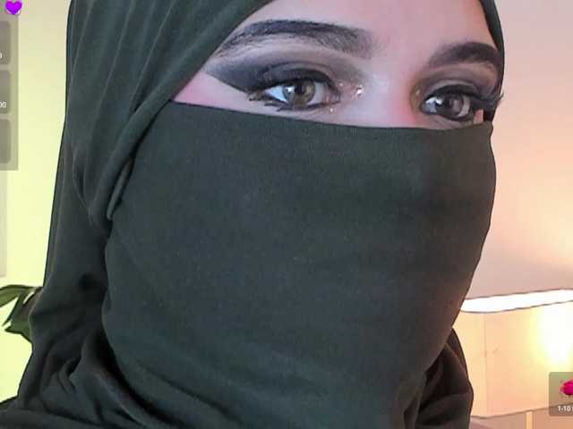 anna-henao's BongaCams show and profile