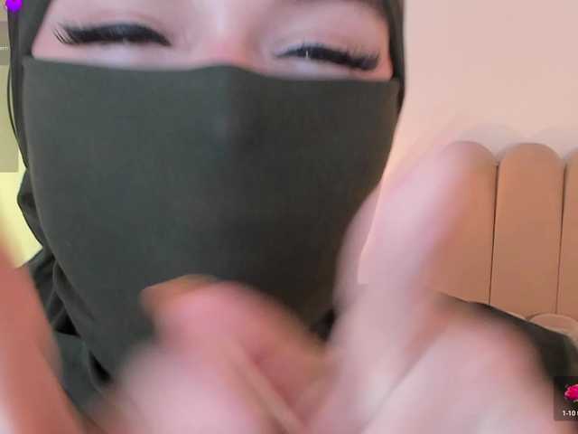 anna-henao's BongaCams show and profile