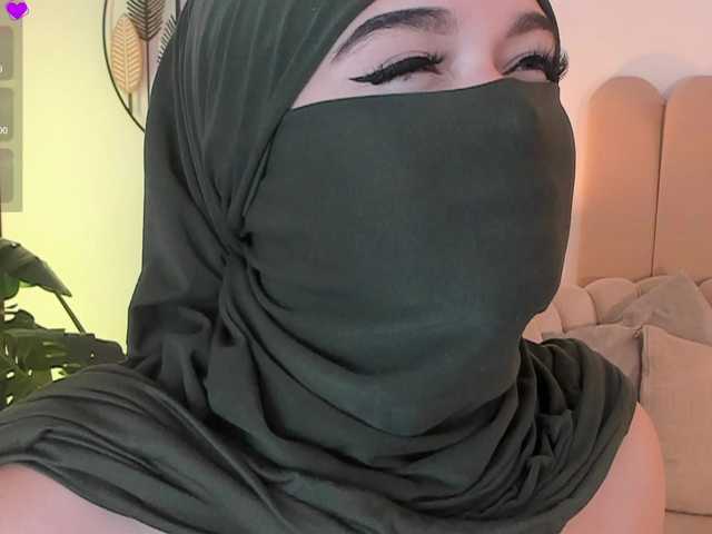 anna-henao's BongaCams show and profile