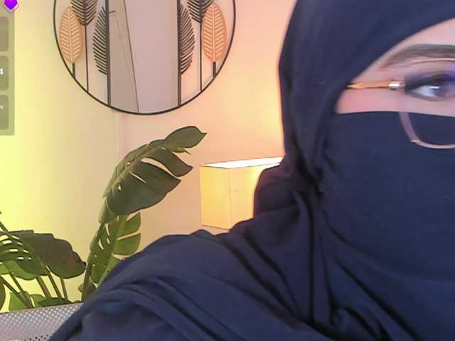 anna-henao's BongaCams show and profile