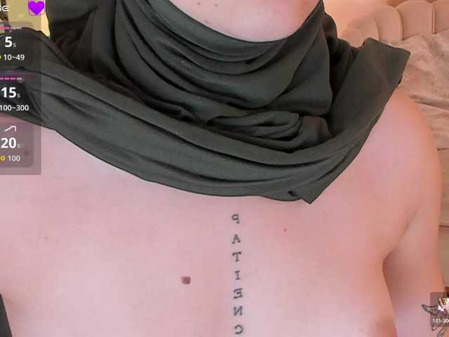 le modèle anna-henao est en webcam porno dans un show sur le site bongacams, il possède les tags suivants: Arab,Blonde,Trimmed