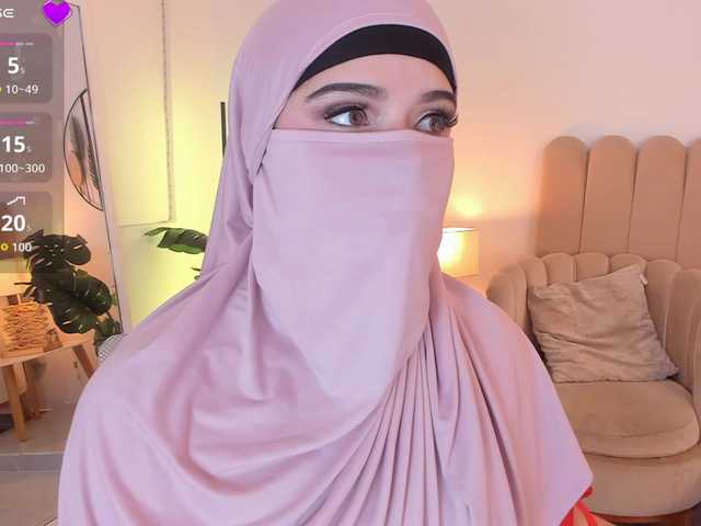 anna-henao's BongaCams show and profile