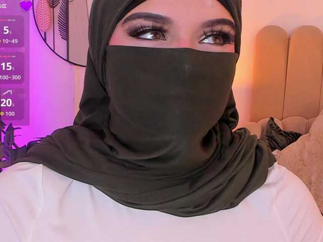 anna-henao's BongaCams show and profile