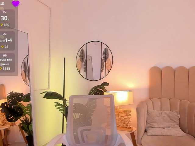 anna-henao's BongaCams show and profile