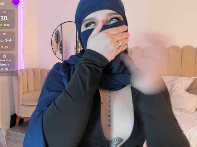 anna-henao webcam