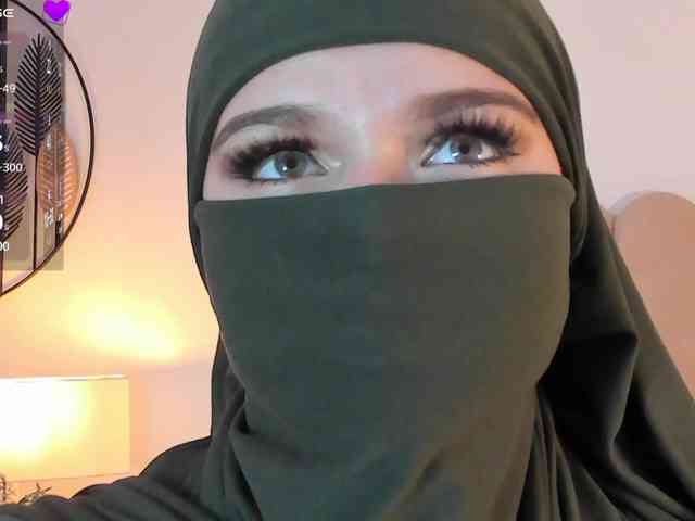 anna-henao webcam