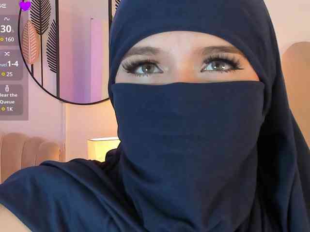 anna-henao webcam