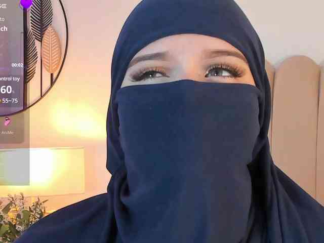 anna-henao webcam