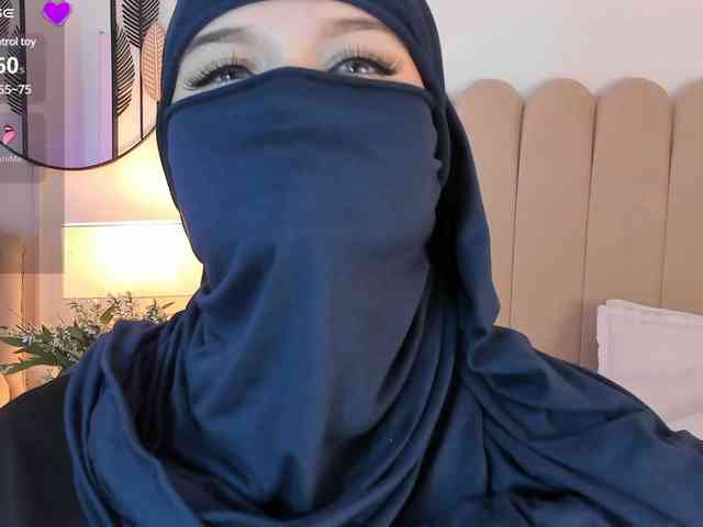 anna-henao webcam