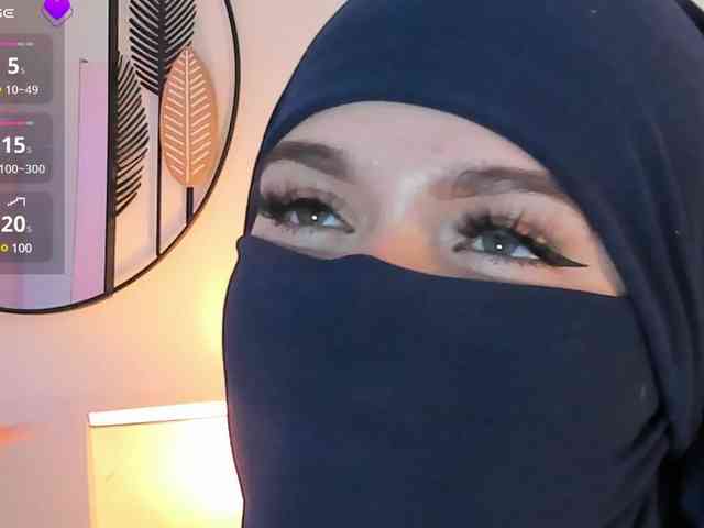 anna-henao webcam
