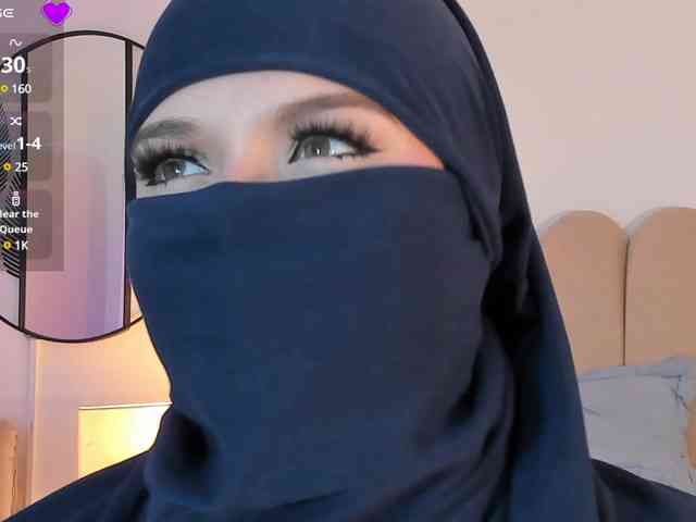 anna-henao webcam