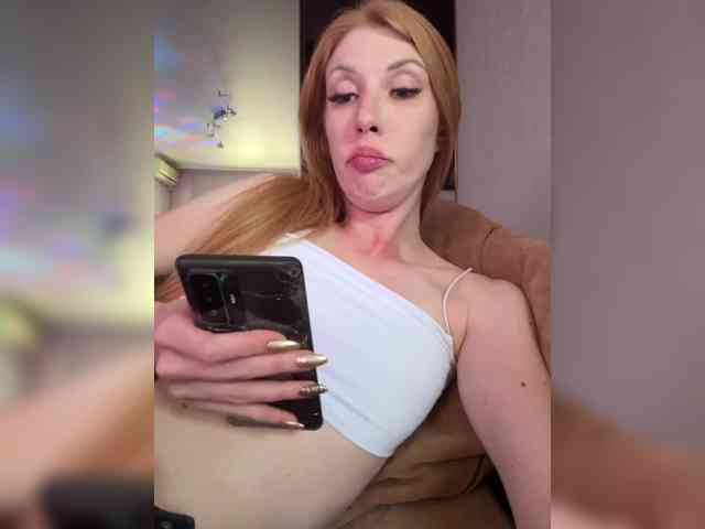 AnnaMaks12 Live Webcam on BongaCams
