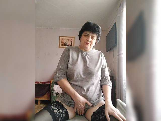 IsXLoves's BongaCams show and profile