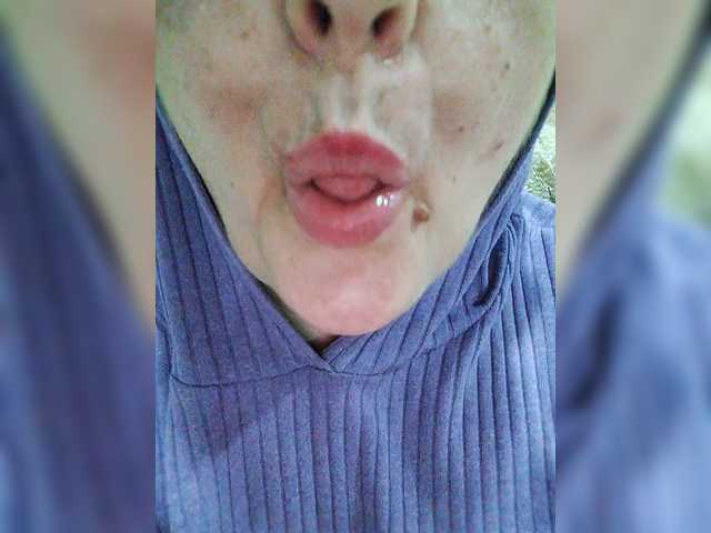 IsXLoves's BongaCams show and profile